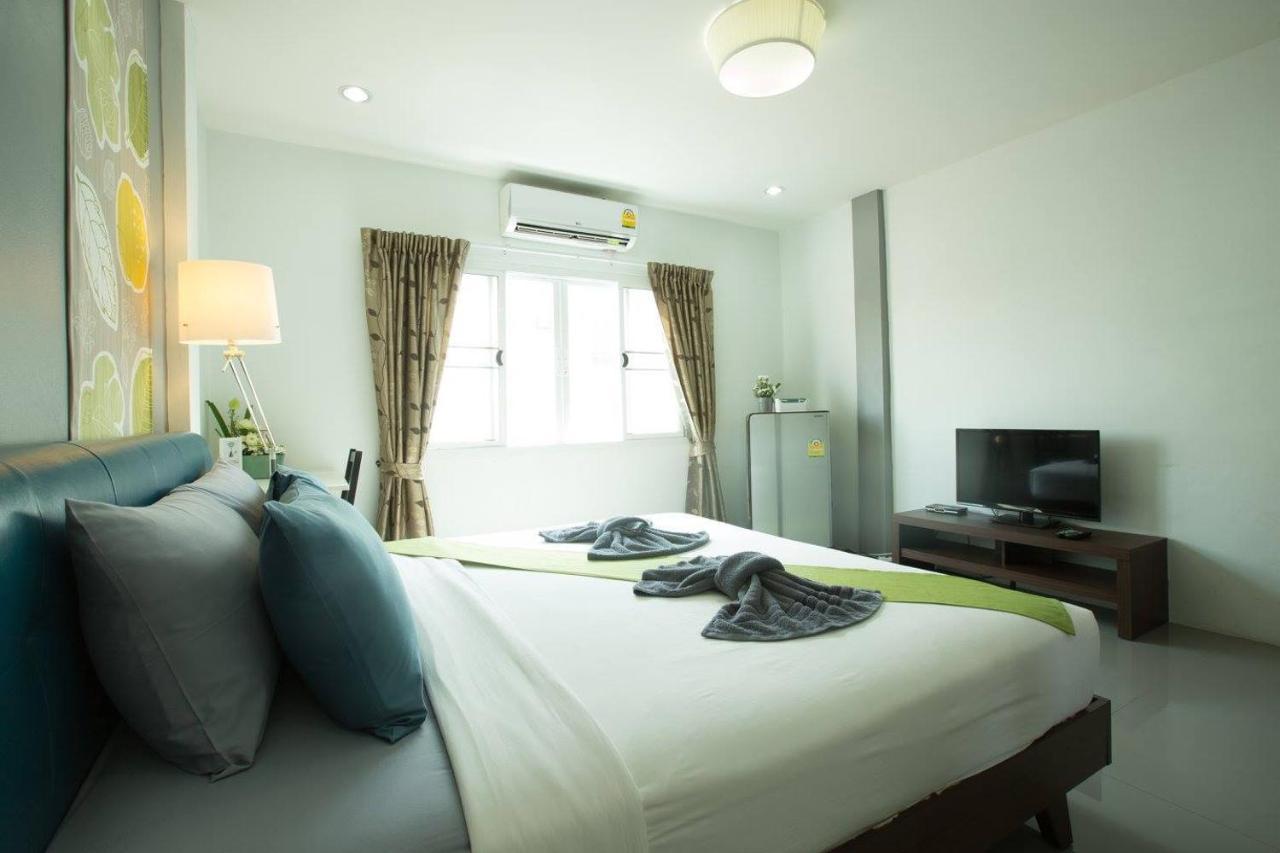 White Monkey Guesthouse Пхетбури Экстерьер фото